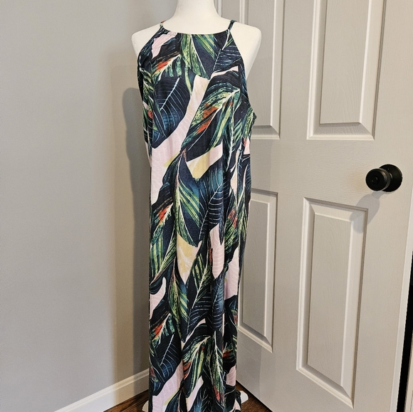 Maxi Dress - Picture 3 of 6